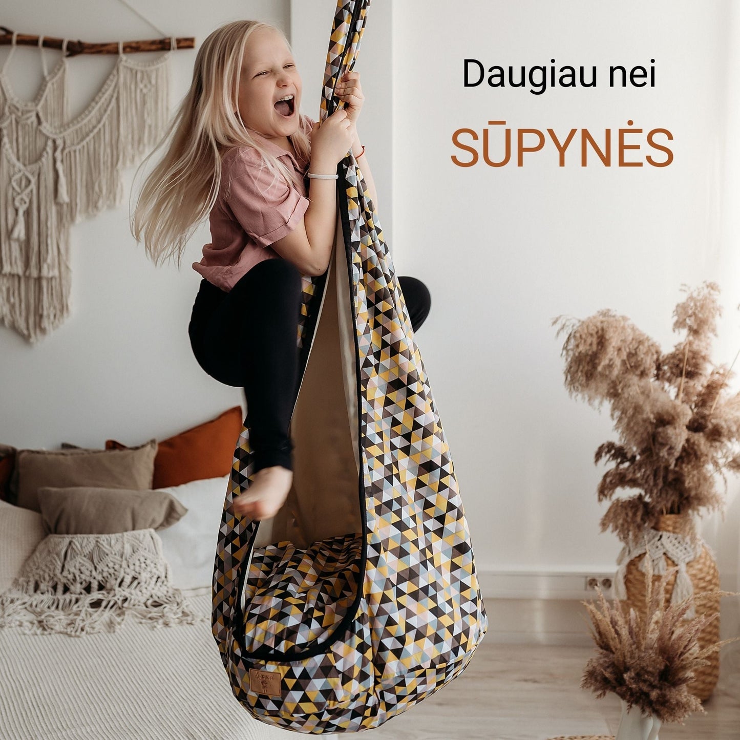 Kambario sūpynės vaikams KOKONAS - Geltoni trikampiukai - Supuosi