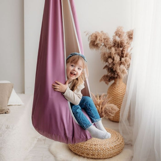 Kambario sūpynės mergaitėms KOKONAS - Švelniai alyvinis - Supuosi